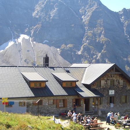 Saxerhof Appartement Schmirn Buitenkant foto