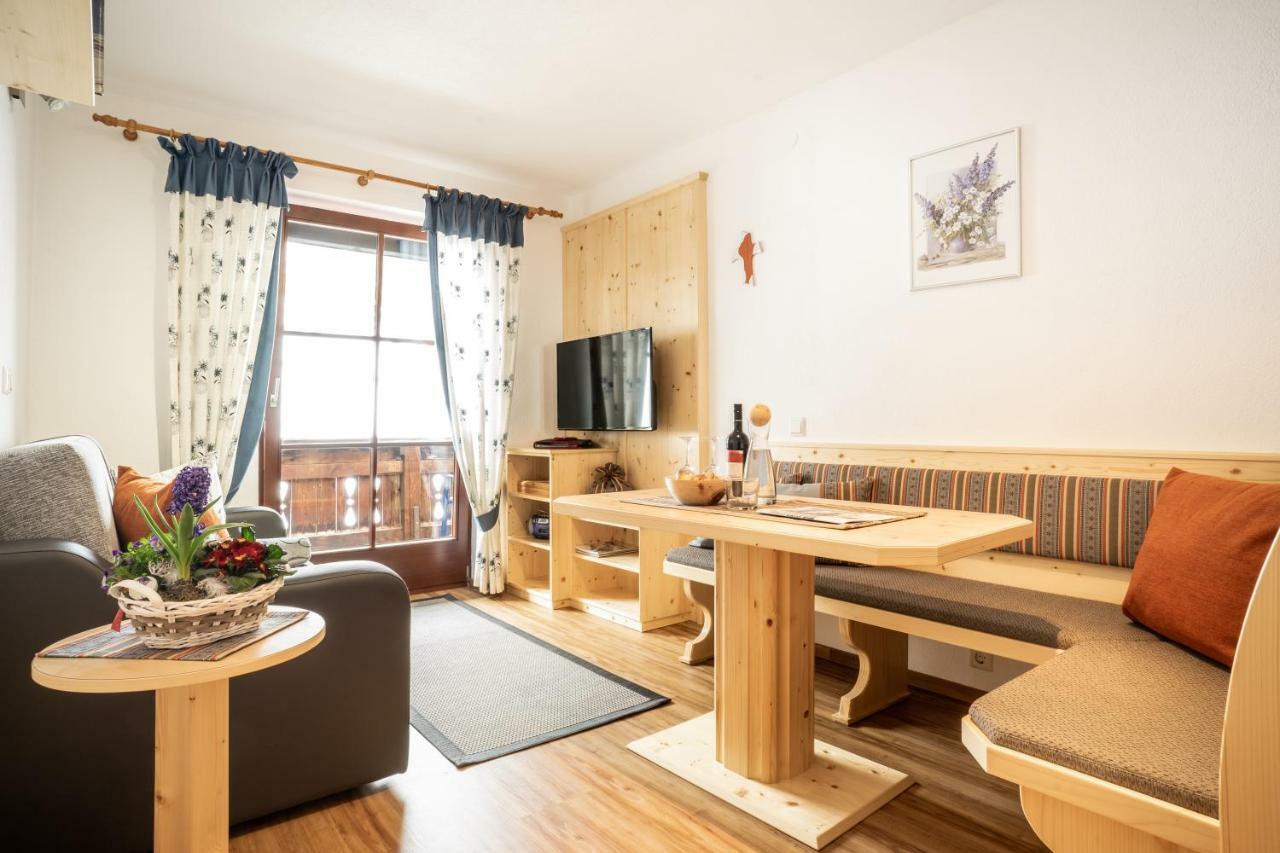 Saxerhof Appartement Schmirn Buitenkant foto